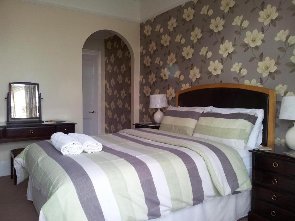 Mulberry House 4* Torquay